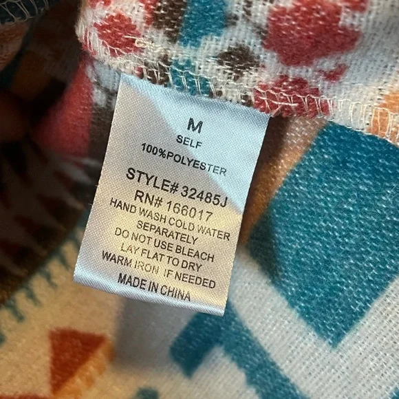 Southwestern Patterned Jacket Shirt Women’s Medium - Picture 5 of 7